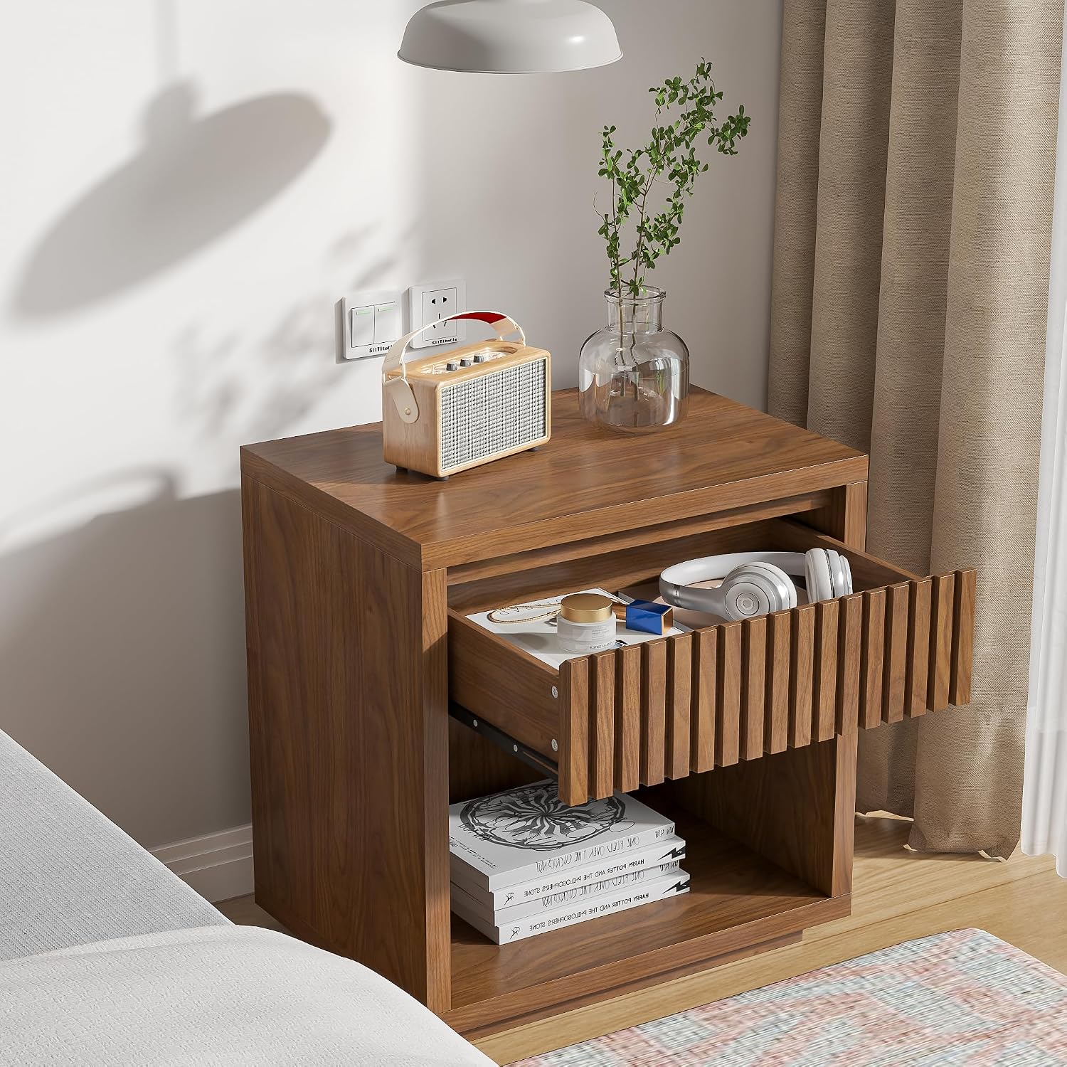 طقم من طاولتي جانبية للسرير، ك - مراجعة Solid Wood Nightstand 2 Drawers وسعره
